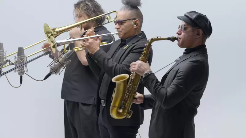海贼王片头曲「We Are!」歌手北谷洋登上YT频道「THE FIRST TAKE」演唱这最初的感动
