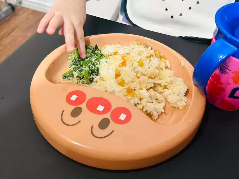 《看不起动漫餐具的人》生小孩之后180度大改观直呼这东西真的太神了