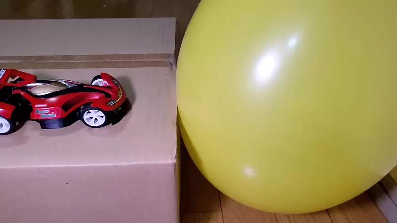 《爆走兄弟神箭号四驱车》YouTuber从零打造两大机关完美重现义大利队的死亡之舞