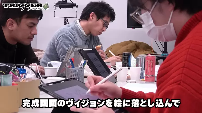 《资深动画师吉成曜》参与迷宫饭第二季OP作画使用超小iPad画三只龙还说太简单