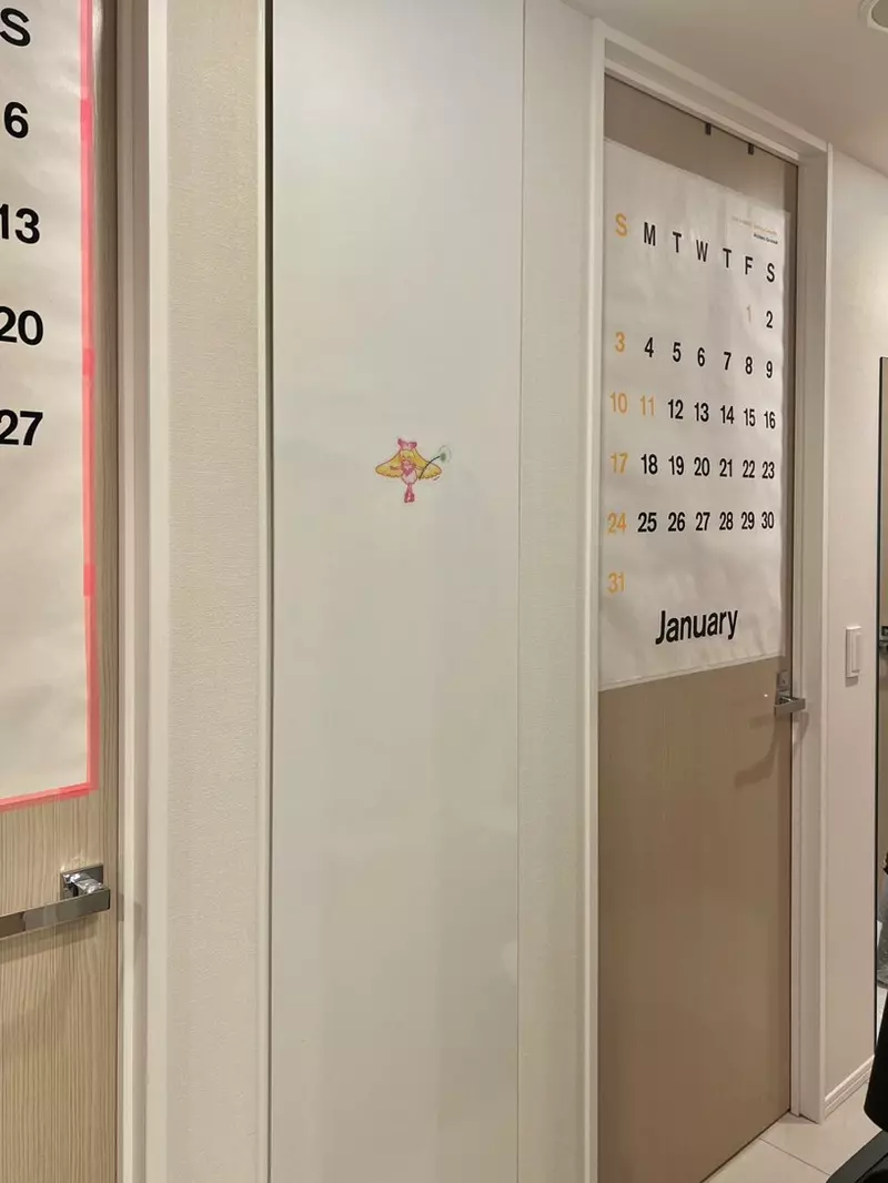 《隐藏收藏品的宅宅》画师分享超强伪装术生活过得宛如隐匿基督徒？