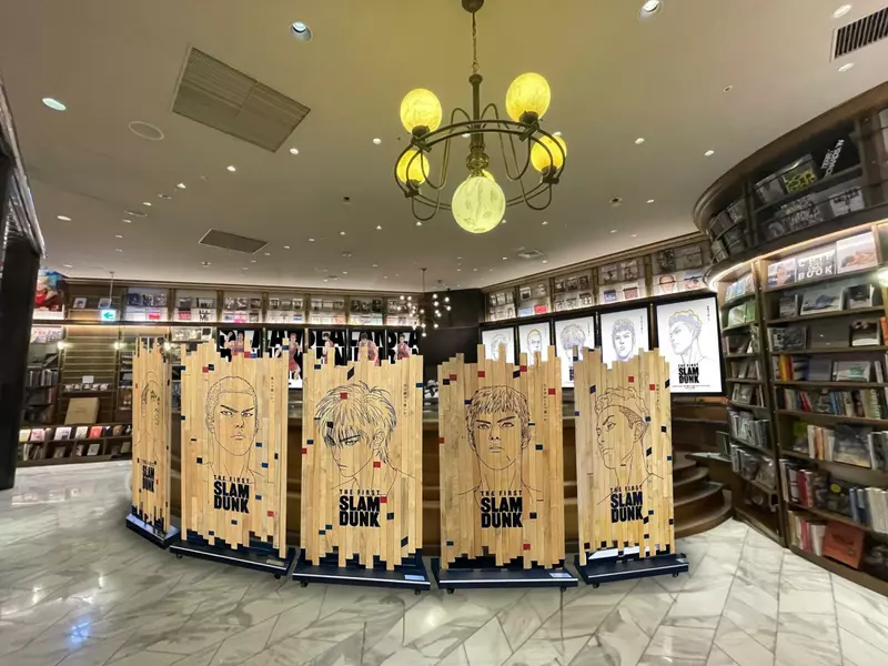 灌篮高手电影版《THE FIRST SLAM DUNK》复活上映期间限定「比赛场景&更衣室」快去朝圣